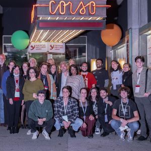 Ingresso del Cinema Corso: foto di gruppo dello staff FFDUL 2021